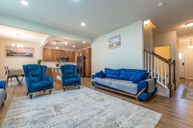 Welcome to this beautifully maintained 4-bed, 2.5-bath Colonial on Willow Brook Golf Club in Pennsylvania - for sale on GolfHomes.com, golf home, golf lot