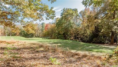 Welcome to 3401 S Hairpin Drive located in Five Lakes of New on The Brookwoods Golf Club in Virginia - for sale on GolfHomes.com, golf home, golf lot