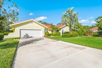 If you're looking for a tremendous deal to enter a 5-Star on Harbour Ridge Yacht and Country Club in Florida - for sale on GolfHomes.com, golf home, golf lot