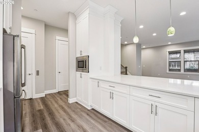 Refined living in the gated community of Two Creeks at Camas on Camas Meadows Golf Club in Washington - for sale on GolfHomes.com, golf home, golf lot