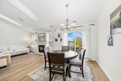 Gorgeous well-lit condo unit, flooded with natural light, a on The Links at Carillon in Illinois - for sale on GolfHomes.com, golf home, golf lot