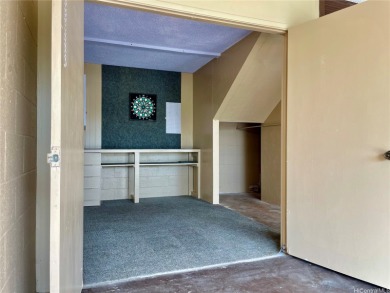 Newly renovated with quartz countertops, solid wood cabinets on Pearl Country Club in Hawaii - for sale on GolfHomes.com, golf home, golf lot