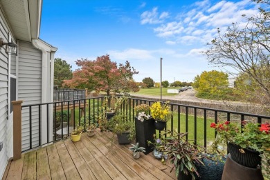 Gorgeous well-lit condo unit, flooded with natural light, a on The Links at Carillon in Illinois - for sale on GolfHomes.com, golf home, golf lot