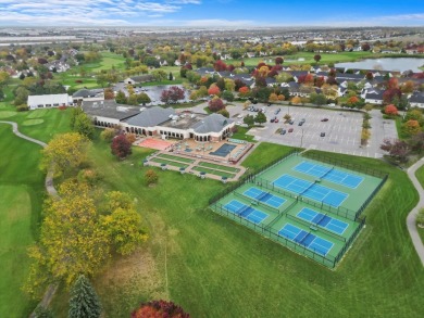 Gorgeous well-lit condo unit, flooded with natural light, a on The Links at Carillon in Illinois - for sale on GolfHomes.com, golf home, golf lot