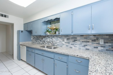 Freshly painted inside and out, kitchen features granite on Sun City North Golf Course in Arizona - for sale on GolfHomes.com, golf home, golf lot