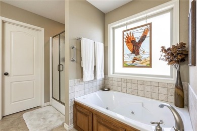 Welcome Home! New: (2021) HVAC, (2019) Roof, (2018) Kitchen on Bella Vista - Metfield Golf Complex and Country Club in Arkansas - for sale on GolfHomes.com, golf home, golf lot