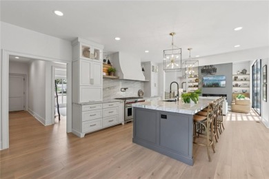 An Exceptional Renovated Estate on the 6th Hole of Polo Golf on Polo Golf and Country Club in Georgia - for sale on GolfHomes.com, golf home, golf lot