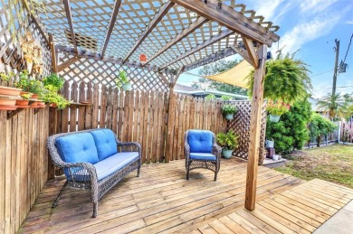Welcome to this beautifully maintained ONE OWNER TURN KEY on Jacaranda West Country Club in Florida - for sale on GolfHomes.com, golf home, golf lot