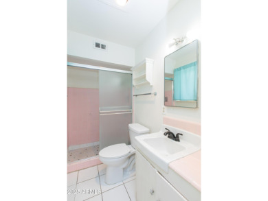 Freshly painted inside and out, kitchen features granite on Sun City North Golf Course in Arizona - for sale on GolfHomes.com, golf home, golf lot