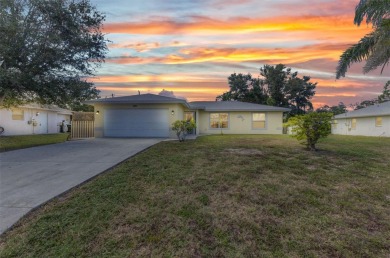 Welcome to this beautifully maintained ONE OWNER TURN KEY on Jacaranda West Country Club in Florida - for sale on GolfHomes.com, golf home, golf lot