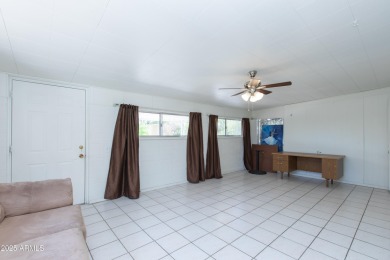 Freshly painted inside and out, kitchen features granite on Sun City North Golf Course in Arizona - for sale on GolfHomes.com, golf home, golf lot