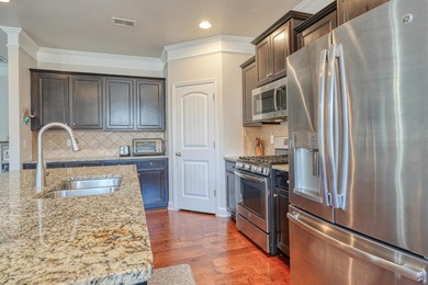 Beautifully maintained 3 bedroom/2 bathroom home with a new gas on River Falls Plantation in South Carolina - for sale on GolfHomes.com, golf home, golf lot