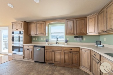 STUNNING 5-BEDROOM 3-BATH HOME OVERLOOKING THE 6TH HOLE OF PRYOR on Pryor Creek Golf Club in Montana - for sale on GolfHomes.com, golf home, golf lot
