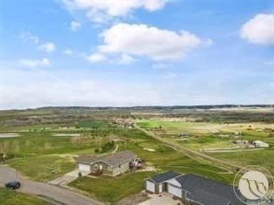 STUNNING 5-BEDROOM 3-BATH HOME OVERLOOKING THE 6TH HOLE OF PRYOR on Pryor Creek Golf Club in Montana - for sale on GolfHomes.com, golf home, golf lot
