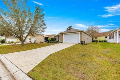 GOLF CART INCLUDED!! BOND PAID!!! This charming 2-bedroom on Glenview Championship Golf and Country Club in Florida - for sale on GolfHomes.com, golf home, golf lot