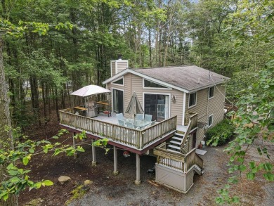 Privacy, comfort, and style come together at 22 Primrose Lane on Thornhurst Country Club in Pennsylvania - for sale on GolfHomes.com, golf home, golf lot