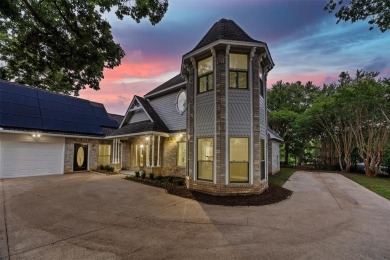 Welcome to 1110 Old Dominion Place, a spacious and stylish on Walnut Creek Country Club in Texas - for sale on GolfHomes.com, golf home, golf lot