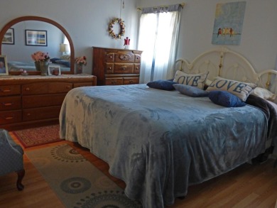 HOME WITH LARGE SHOP AND PRIVACY!  1,492 square foot home great on Cherokee Village North Course in Arkansas - for sale on GolfHomes.com, golf home, golf lot