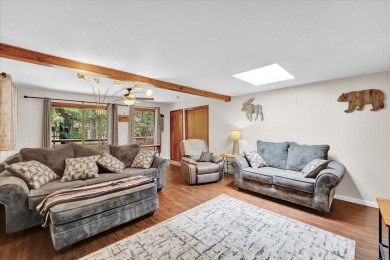 Discover affordable living in sought-after LAKE HARMONY ESTATES! on Split Rock Resort and Country Club in Pennsylvania - for sale on GolfHomes.com, golf home, golf lot