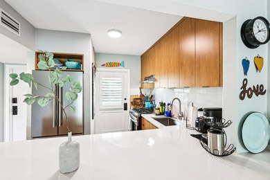 Best location in the heart of downtown ! Walk to dozens of on Boca Raton Resort and Club in Florida - for sale on GolfHomes.com, golf home, golf lot