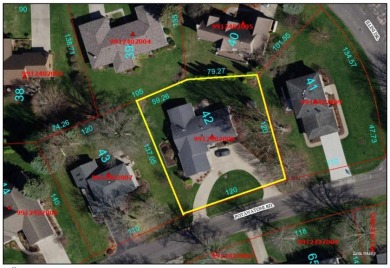 192 Potawatomi Road on Soangetaha Country Club in Illinois - for sale on GolfHomes.com, golf home, golf lot