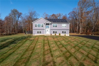 Welcome to 269 Sands Rd - a 2,226 square foot single family with on Town of Wallkill Golf Club in New York - for sale on GolfHomes.com, golf home, golf lot