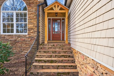 Welcome to 724 Three Wood Lane, a beautifully maintained and on Three Pines Country Club in South Carolina - for sale on GolfHomes.com, golf home, golf lot