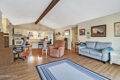 Welcome to this lovely maintained 3-bedroom, 2-bath on Druid Hills Golf Club in Tennessee - for sale on GolfHomes.com, golf home, golf lot