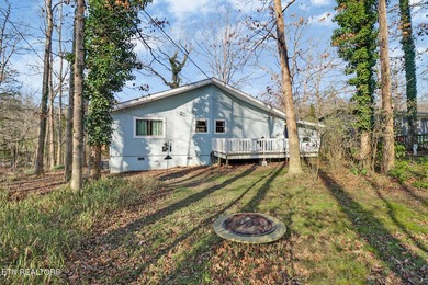 Welcome to this lovely maintained 3-bedroom, 2-bath on Druid Hills Golf Club in Tennessee - for sale on GolfHomes.com, golf home, golf lot