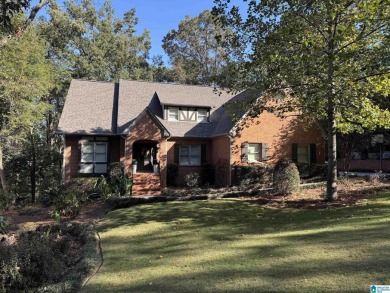 RARE OPPORTUNITY in Riverchase! Entertain in the spacious dining on Riverchase Country Club in Alabama - for sale on GolfHomes.com, golf home, golf lot