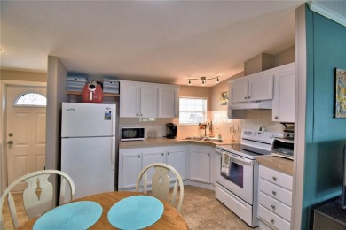 WELCOME TO YOUR FLORIDA RETIREMENT OASIS IN A GATED 55+COMMUNITY on Southern Dunes Golf and Country Club in Florida - for sale on GolfHomes.com, golf home, golf lot