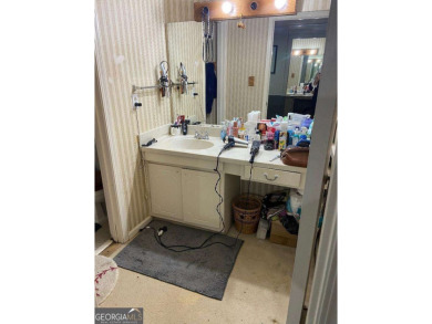 Great Opportunity!  Fixer-Upper! Selling *AS-IS*   3 Bedroom 2 on Cross Creek Golf Course in Georgia - for sale on GolfHomes.com, golf home, golf lot
