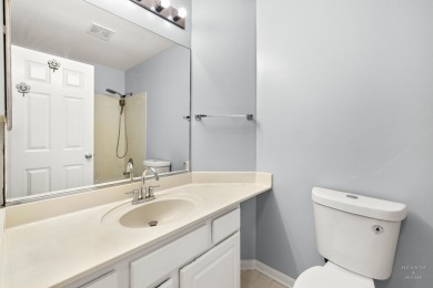 Move-in ready, maintenance free, one level living - is that on RedTail Golf Club in Illinois - for sale on GolfHomes.com, golf home, golf lot