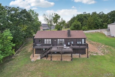 Charming Waterfront Ranch Home in Raintree Plantation

Discover on Raintree Country Club in Missouri - for sale on GolfHomes.com, golf home, golf lot