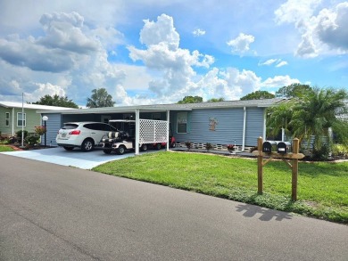 Don't miss your chance to own this well-maintained, 1056 sf on Crystal Lake Club in Florida - for sale on GolfHomes.com, golf home, golf lot