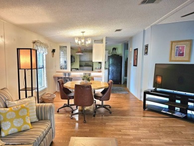 Don't miss your chance to own this well-maintained, 1056 sf on Crystal Lake Club in Florida - for sale on GolfHomes.com, golf home, golf lot