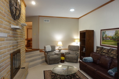 192 Potawatomi Road on Soangetaha Country Club in Illinois - for sale on GolfHomes.com, golf home, golf lot