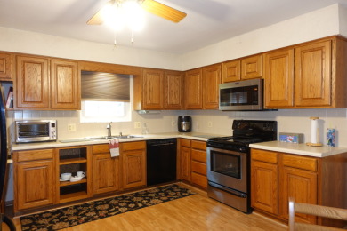 192 Potawatomi Road on Soangetaha Country Club in Illinois - for sale on GolfHomes.com, golf home, golf lot