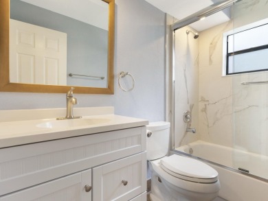 Step into this bright and inviting open concept 2 bedroom 2 Bath on Kings Point Golf -Flanders Way in Florida - for sale on GolfHomes.com, golf home, golf lot