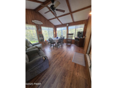 BEAUTIFUL TANGLWOOD LAKES RAISED RANCH AT LAKE WALLENPAUPACK! on Paupack Hills Golf and Country Club in Pennsylvania - for sale on GolfHomes.com, golf home, golf lot