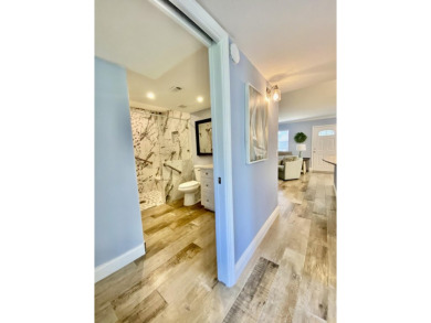 Step into this bright and inviting open concept 2 bedroom 2 Bath on Kings Point Golf -Flanders Way in Florida - for sale on GolfHomes.com, golf home, golf lot