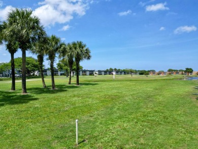 Step into this bright and inviting open concept 2 bedroom 2 Bath on Kings Point Golf -Flanders Way in Florida - for sale on GolfHomes.com, golf home, golf lot