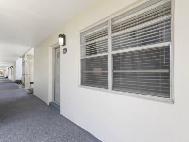 Step into this bright and inviting open concept 2 bedroom 2 Bath on Kings Point Golf -Flanders Way in Florida - for sale on GolfHomes.com, golf home, golf lot