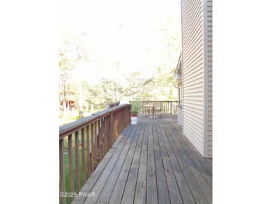 BEAUTIFUL TANGLWOOD LAKES RAISED RANCH AT LAKE WALLENPAUPACK! on Paupack Hills Golf and Country Club in Pennsylvania - for sale on GolfHomes.com, golf home, golf lot