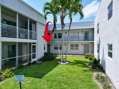Step into this bright and inviting open concept 2 bedroom 2 Bath on Kings Point Golf -Flanders Way in Florida - for sale on GolfHomes.com, golf home, golf lot