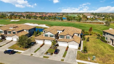 This opportunity does not come often.  A Second level Coach Home on Lakewood National Golf Club in Florida - for sale on GolfHomes.com, golf home, golf lot