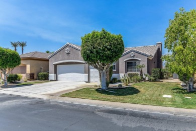 Welcome to this charming 2-bedroom, 2-bath home offering 1,598 on Heritage Palms Golf Club in California - for sale on GolfHomes.com, golf home, golf lot