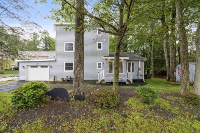 Step into this 3 bed 2 bath home and imagine placing your on Pocono Farms Country Club in Pennsylvania - for sale on GolfHomes.com, golf home, golf lot