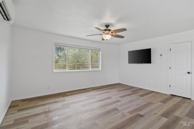 Beautifully remodeled 3-bed, 1-bath country home on  1/2  acre on Twin Falls Municipal Golf Course in Idaho - for sale on GolfHomes.com, golf home, golf lot