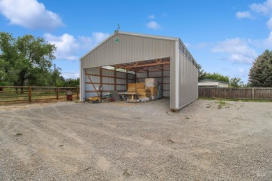 Beautifully remodeled 3-bed, 1-bath country home on  1/2  acre on Twin Falls Municipal Golf Course in Idaho - for sale on GolfHomes.com, golf home, golf lot